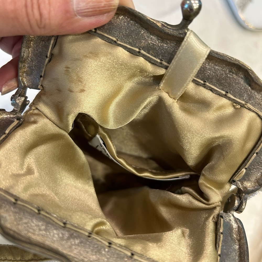 Saks Fifth Avenue Sequin and Beaded Evening Purse with attached mirror, clip top - Picture 12 of 14